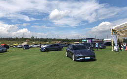 BYD M6 Torehkan 10.100 Unit Tahun 2025, Ini Alasannya