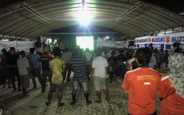 Suzuki Marine Nonton Bareng Nelayan di Sorong 
