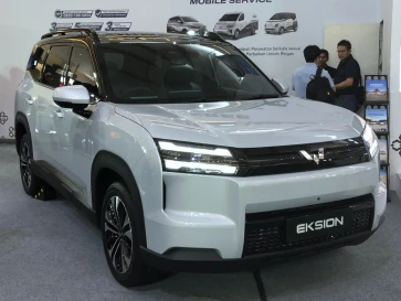 Wuling Eksion EV Jadi Pilihan di Tengah Kenaikan Harga BBM Non Subsidi