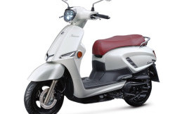 Bisa Jadi Pesaing Honda Stylo 160, Suzuki Tidak Berencana Bawa Saluto ke Indonesia