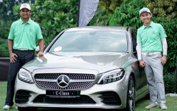Putaran Pertama Turnamen Golf Mercedes Trophy Indonesia Resmi Digelar