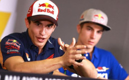 Menilik Persaingan MotoGP 2017, Siapa Bakal Juara?
