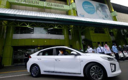 Pemerintah akan Gunakan 132.000 Mobil Listrik untuk Kendaraan Operasional