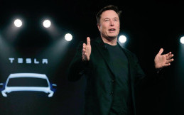 Setelah Akusisi Twitter Senilai Rp634 Triliun, Elon Musk Jual Saham Tesla