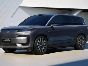 Denza N9 Mulai Uji Jalan Setir Kanan, Tantang SUV Premium Eropa