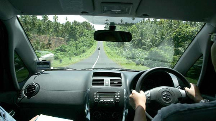 Trik Menghemat Bahan Bakar Mobil