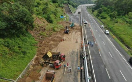 Pasca Longsor di Jalan Tol Semarang-Solo, Satu Lajur Dapat Dilewati 