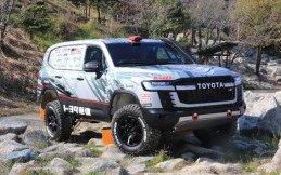 Toyota Auto Body Gunakan Land Cruiser Bersaing di Reli Dakar 2023