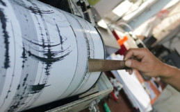 Heboh, Gempa Buat Truk Bergoyang