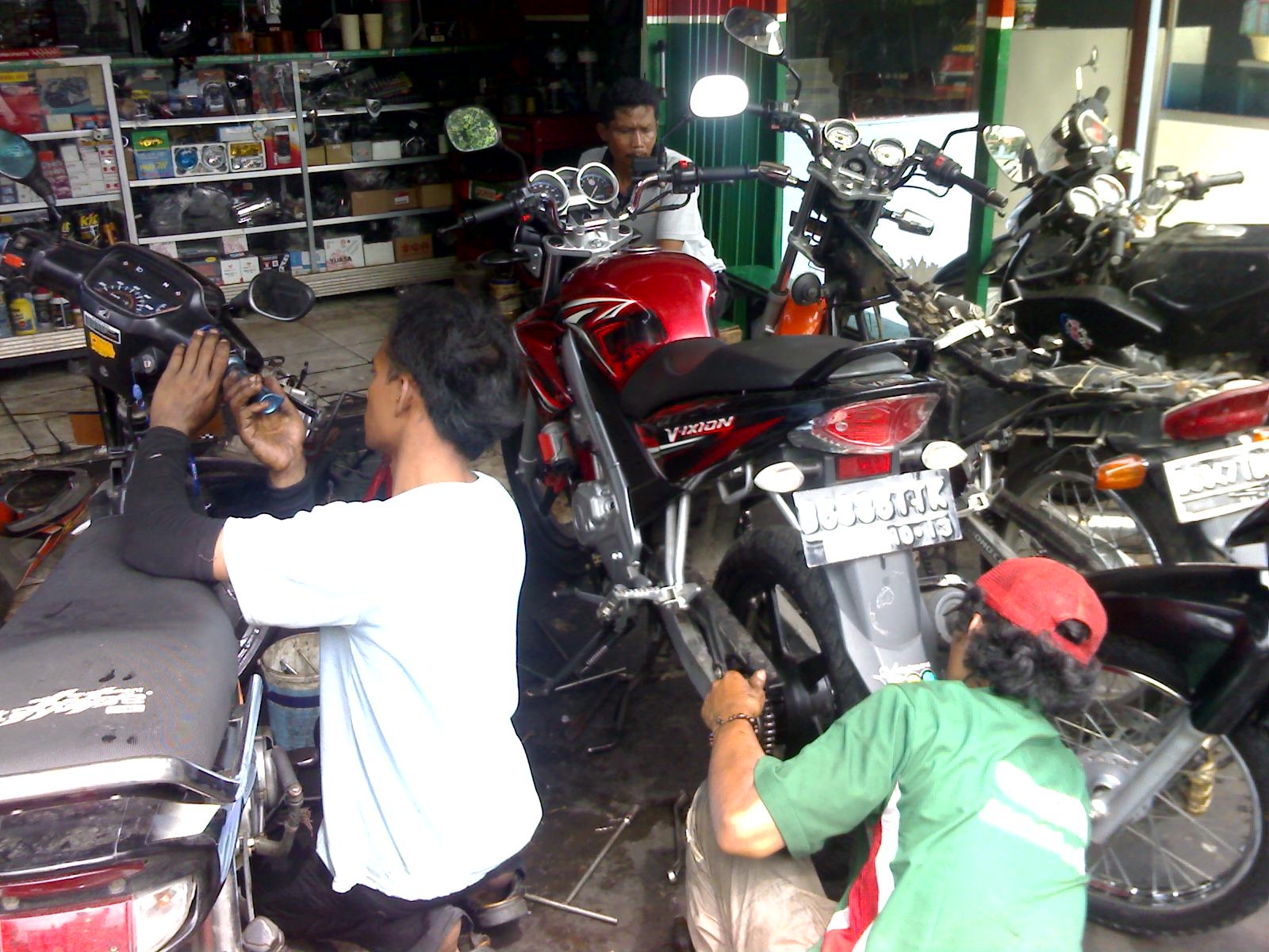 Kenali Penyebab Rantai Motor Sering Copot