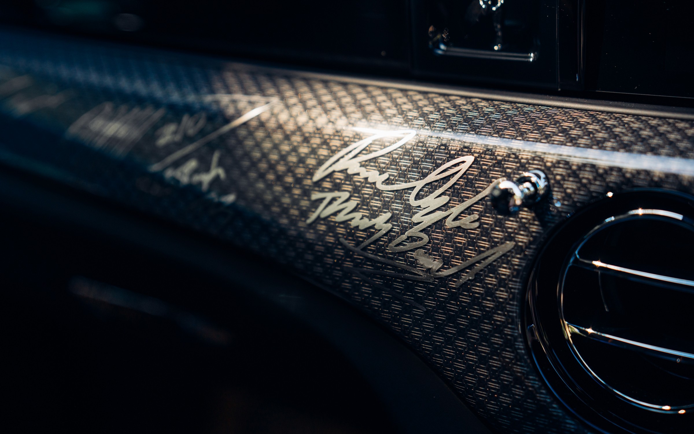 5 Keistimewaan Rolls-Royce Black Badge Ghost Tourist Trophy