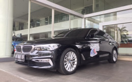 Seru Nih! BMW Astra Ajak Pemilik BMW Pacu Mobilnya di Sirkuit Sentul