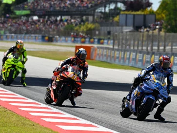 Hasil Sprint Race MotoGP Catalunya 2026: Duel Sengit Alex Marquez dan Pedro Acosta