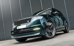 Project Kahn Bikin Range Rover Bergaya Racing Green Fintail