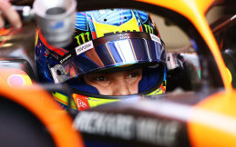 Oscar Piastri Tepis Rumor Kepindahannya dari McLaren ke Red Bull Racing