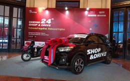 Apresiasi Pelanggan Setia, Shop&Drive Berikan Daihatsu Rocky 