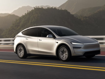 Tesla Model Y L Resmi Meluncur, Punya Baterai Lebih Besar dan Jarak Tempuh 681 Km