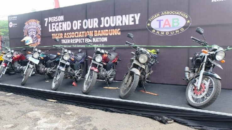 Belasan Ribu Bikers Rayakan Ultah Tiger Association Bandung ke-25
