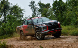 Komentar Para Pembalap Mitsubishi Soal Triton Balap AXCR Bulan Depan