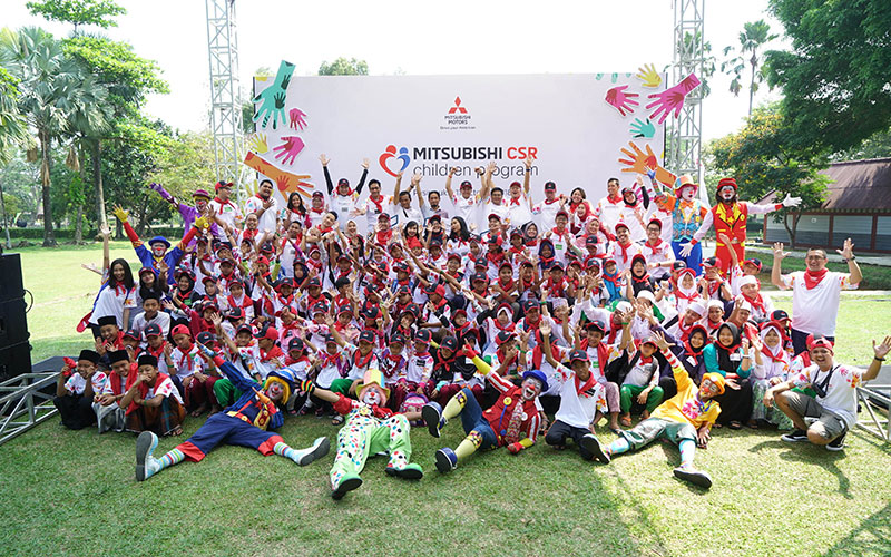 100 Anak Panti Asuhan Belajar dan Bermain Bareng Mitsubishi