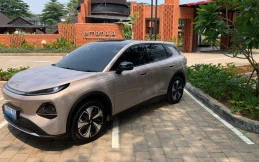 Changan Nevo Q05 Eksplorasi Performa, Kenyamanan dan Kepraktisan