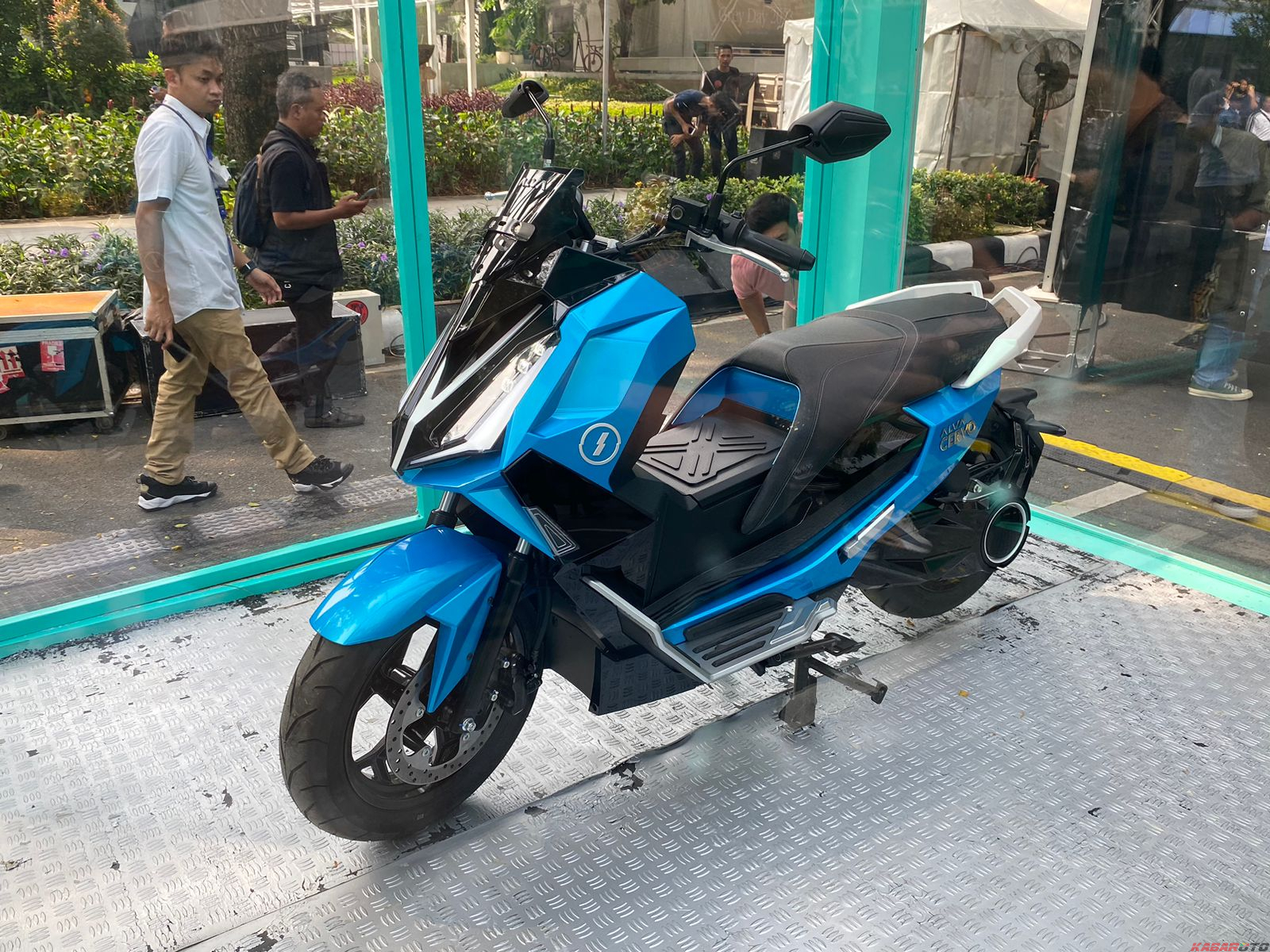 Harga Pertamax Gak Karuan, 4 Skuter Listrik Bikin Irit Pengeluaran Sampai Rp500 ribuan!