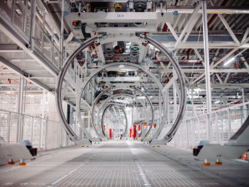 BMW Munich Rampungkan Instalasi Jalur Produksi Mobil Listrik Generasi Terbaru