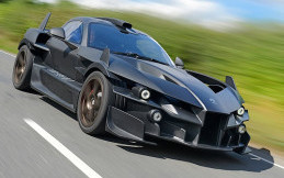Ariel Hipercar EV Bertenaga Hypercar