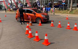 Daihatsu Ajarkan Safety Driving Rangkul Komunitas Jawa Timur