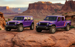 Jeep Bangkitkan Memori Klasik Lewat Wrangler dan Gladiator Rewind 2026