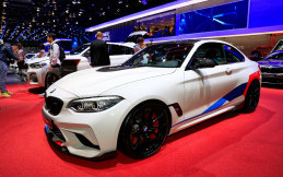 BMW M2 Dapat Tambahan Parts M Baru 