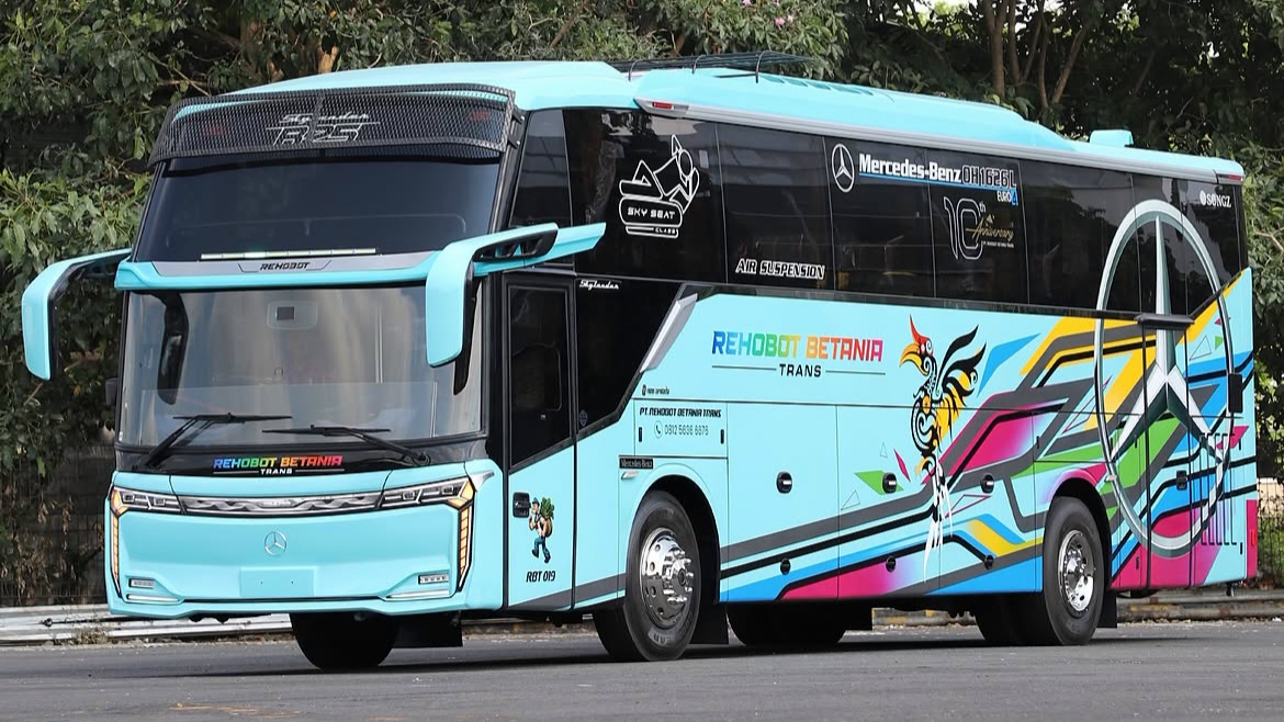 Bus Baru PO Rehobot Trans, Pertama Pakai Skylander R25 Skyseat di Kalbar