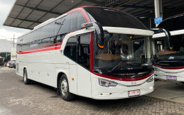 Primajasa Tambah 100 Armada Bus Hino RK 280 ABS dan RM 280 ABS untuk AKAP