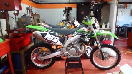 AHRS Akan Buka Bengkel Motor Harian untuk Kelas Menengah Atas