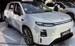 Leapmotor Tebar 3 Model Baru, C10, C11, C16 Harga Mulai Rp330 Jutaan