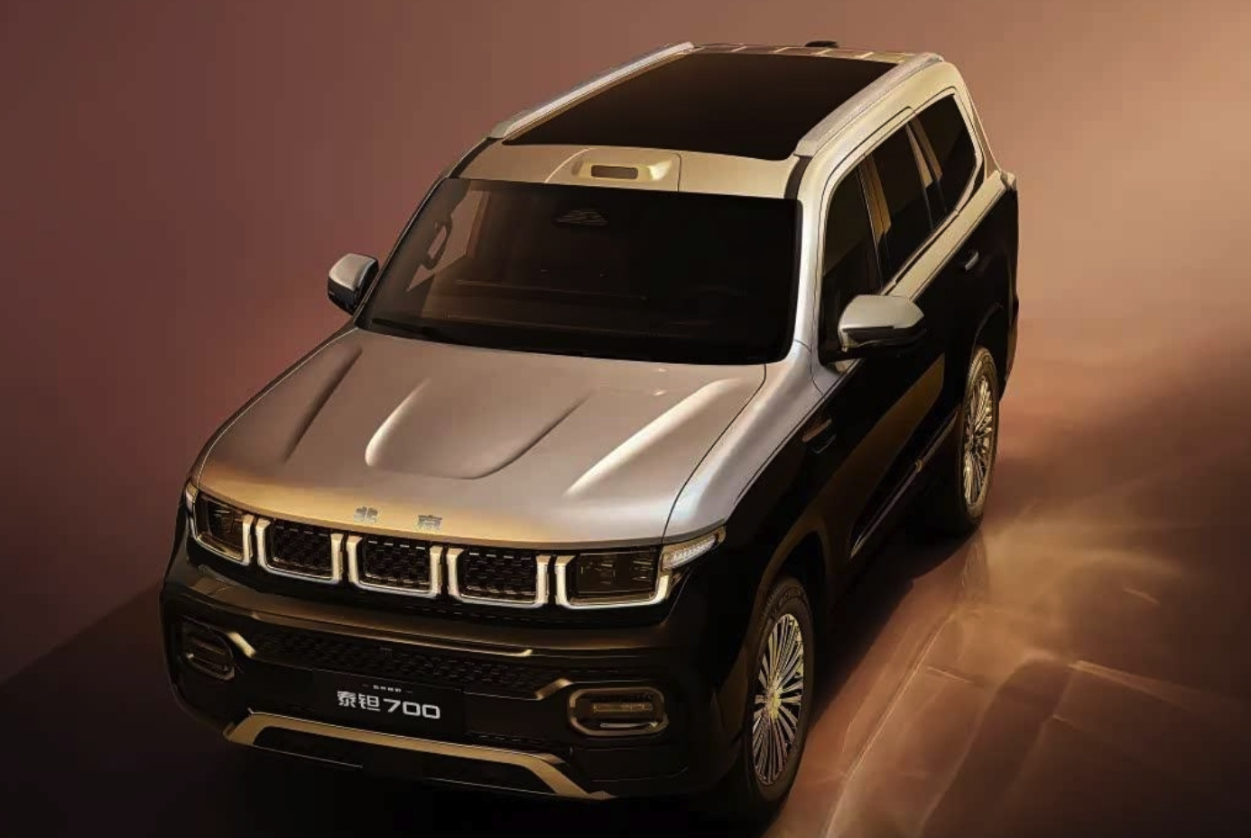 BAIC Taitan 700 Berteknologi Huawei Meluncur, SUV Hybrid Pakai Sasis Ladder Frame