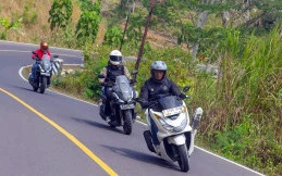 Touring Lintasi Jalan Berkelok Pegunungan, Ini Saran Instruktur