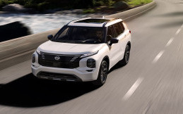 Aliansi Mitsubishi Nissan, Lahirkan Rogue PHEV dan Navara