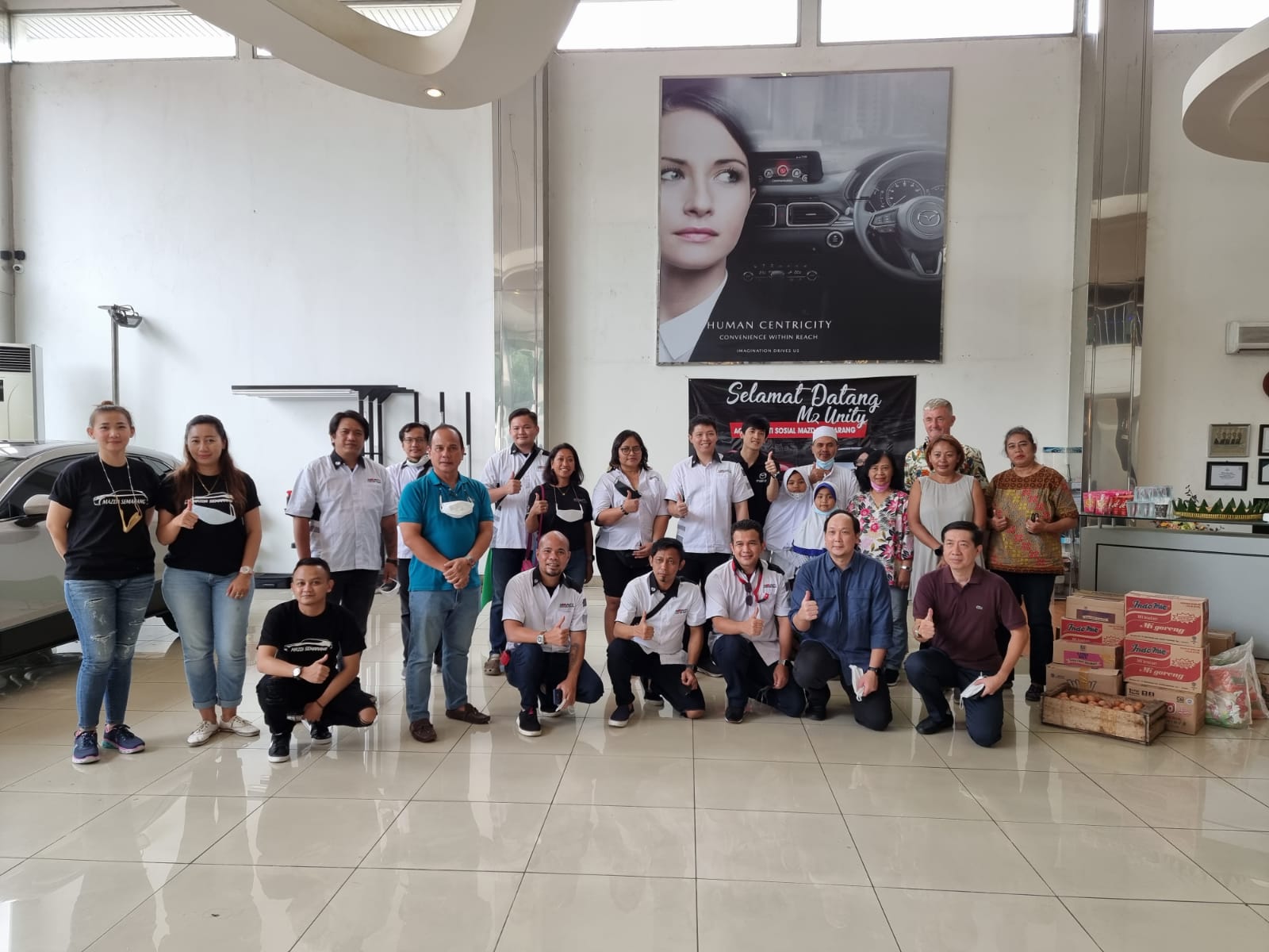 Diler Resmi Mazda dan Komunitas M2Unity Gelar Acara Amal