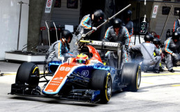 Eks Tim Rio Haryanto, Manor Racing Gulung Tikar