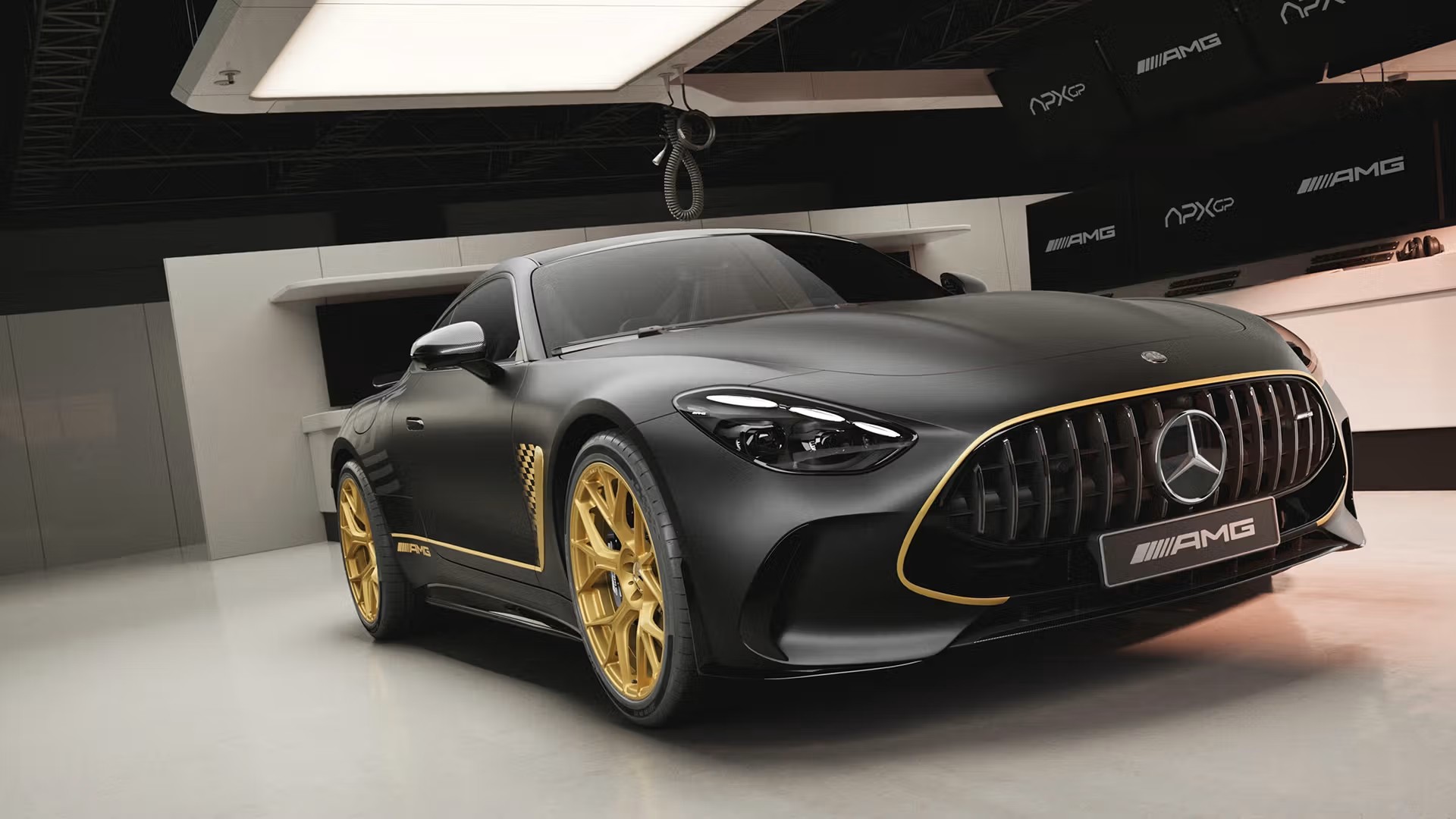 Mercedes-AMG GT 63 4MATIC+, Demi Film Hadirkan APXGP Edition 