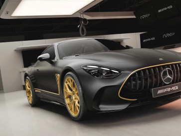 Mercedes-AMG GT 63 4MATIC+, Demi Film Hadirkan APXGP Edition 