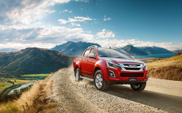 Uji Tabrak Isuzu D-Max Raih Hasil Positif