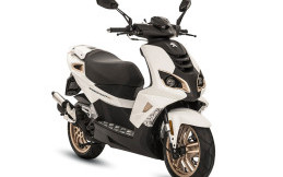 Peugeot Rilis Skuter Edisi Khusus Speedfight Generasi Keempat 