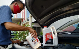Mesin Mobil Panas Saat Mudik Lebaran, Pilihan Radiator Coolant Bukan Berdasarkan Warna
