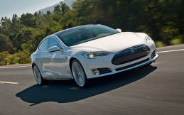 Tesla Patenkan Teknologi Lampu Sein Otomatis
