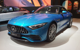 Galeri Mercedes-AMG SL 43