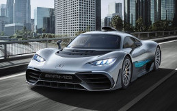 Mercedes AMG Project One, Mobil F1 Rasa Jalanan