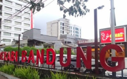 Soerabi Bandung Enhaii Rawamangun Jadi Tempat Kopdar Komunitas Honda Brio 