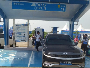 Mudik dengan Mobil Listrik, Berikut Daftar SPKLU di Tol Trans Jawa
